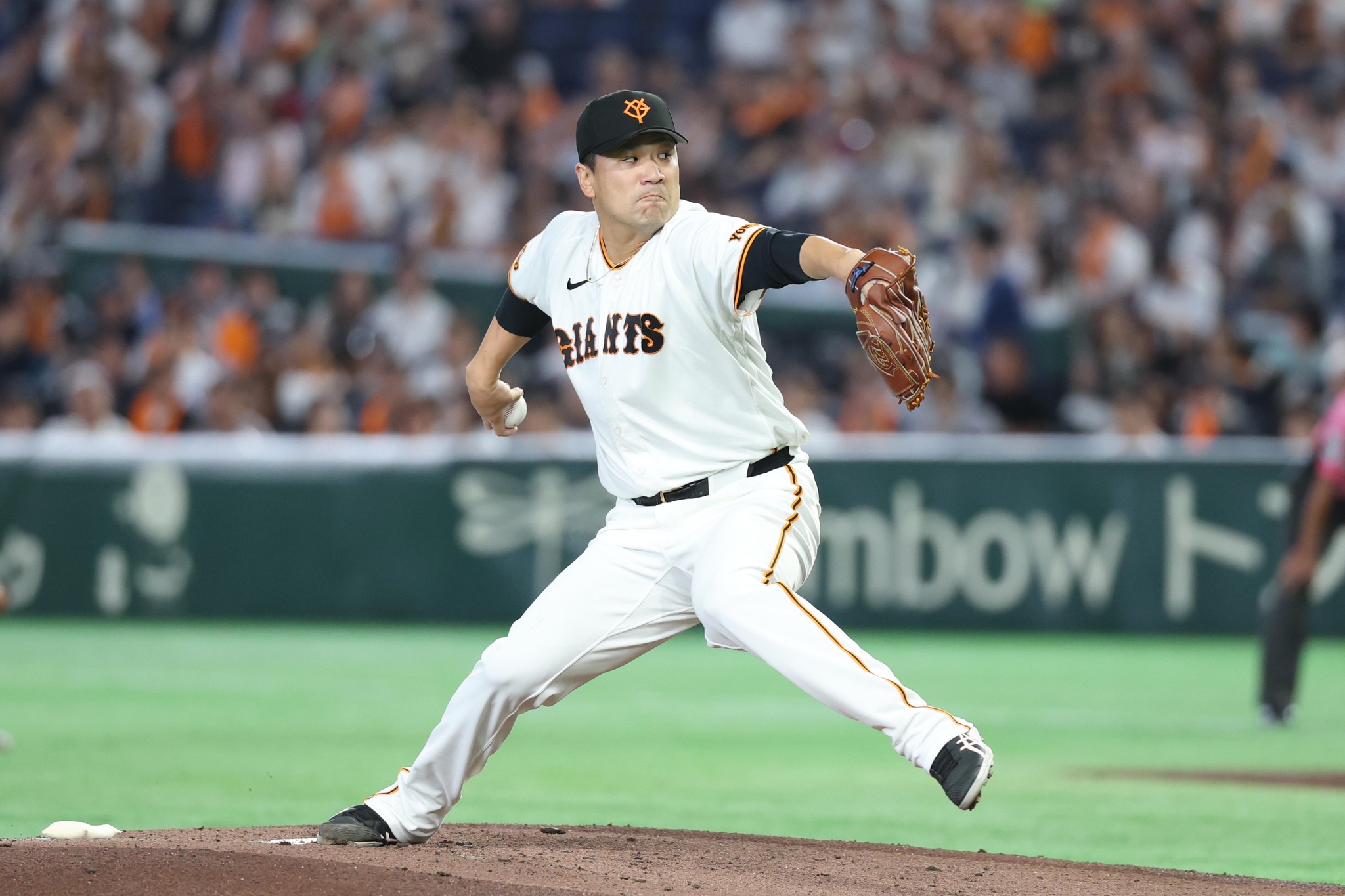 読売ジャイアンツ - 本日11月4日は脇谷亮太選手の35歳の誕生日です