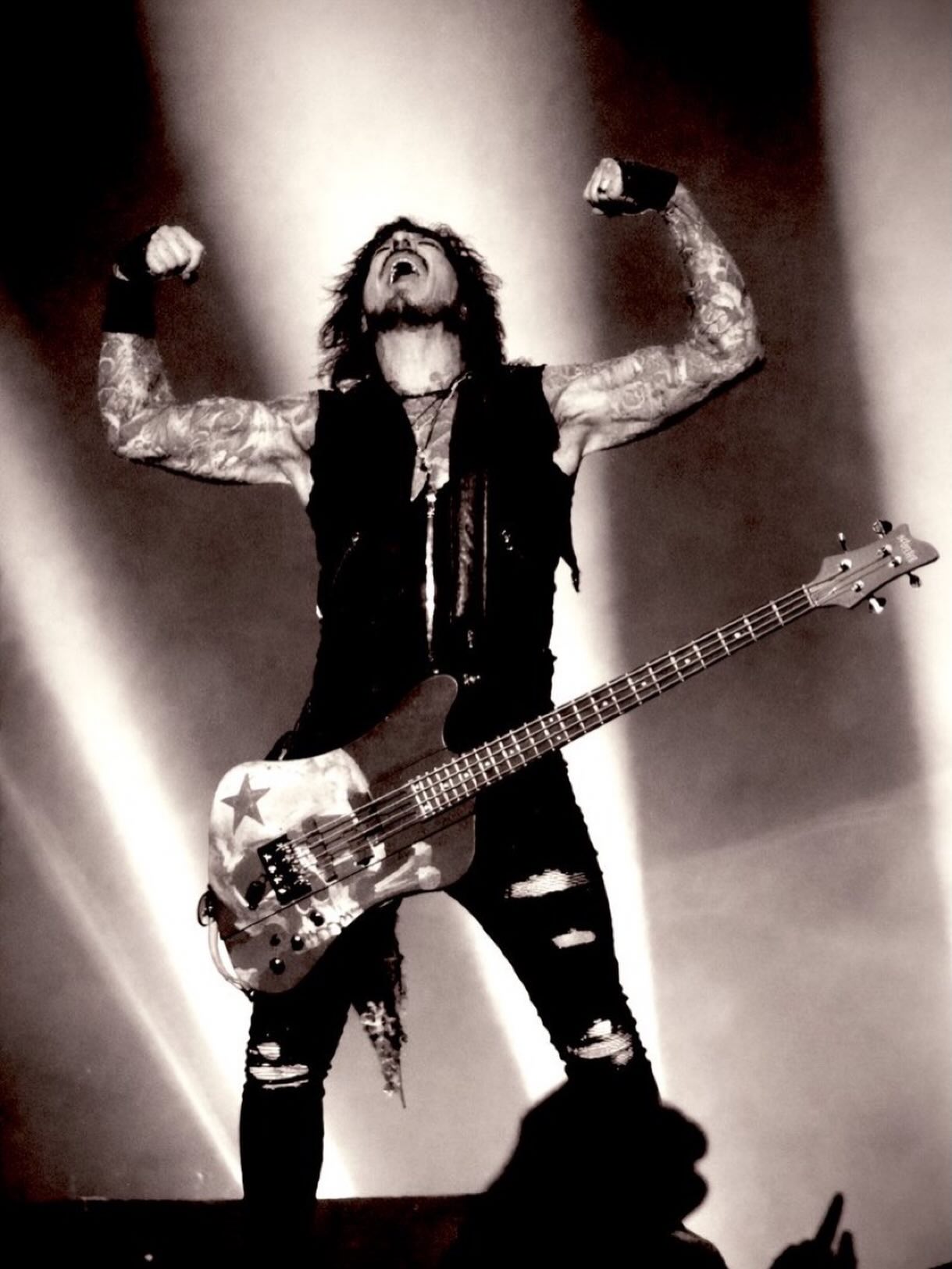 Nikki Sixx