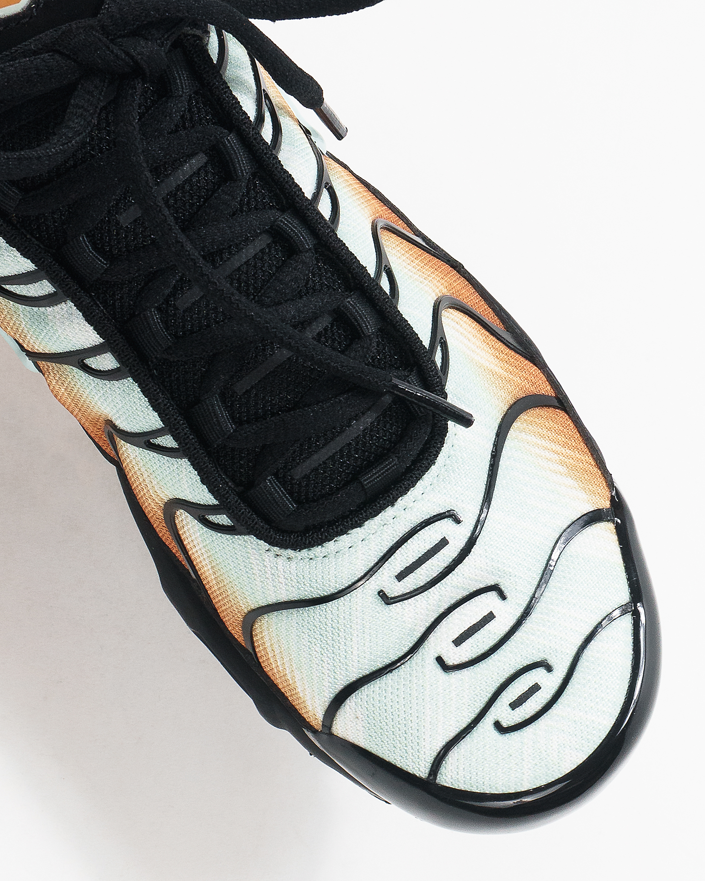 Guadalupe - Adidas Reebok ZX Fury Pump. Disponível na loja online