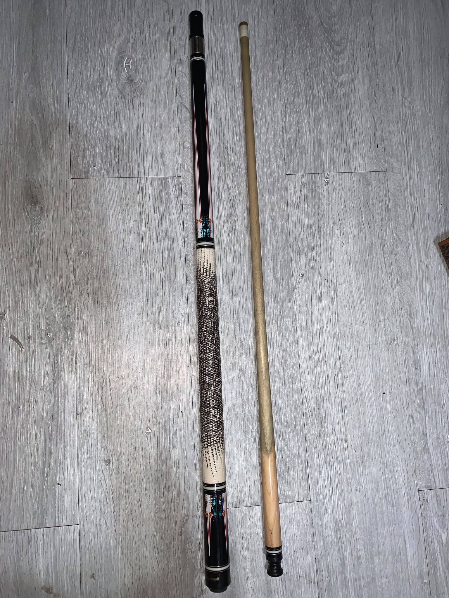 FS RUSH 4,500 Mcdermott Cue MCDE -WD800-