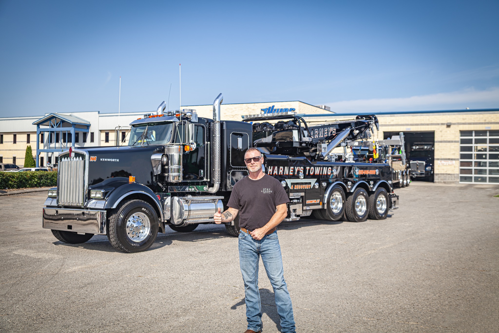 Miller - Vulcan® 810 Intruder™ Light-Duty Wrecker on a RAM 4500