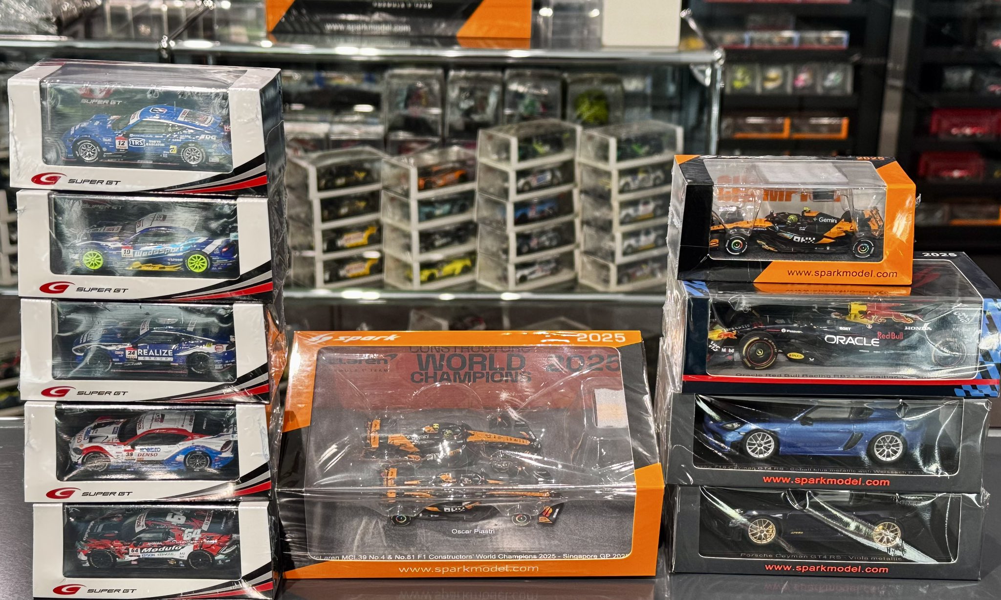 Spark Gallery Tokyo Special】 本日よりSpark Gallery Tokyo の限定