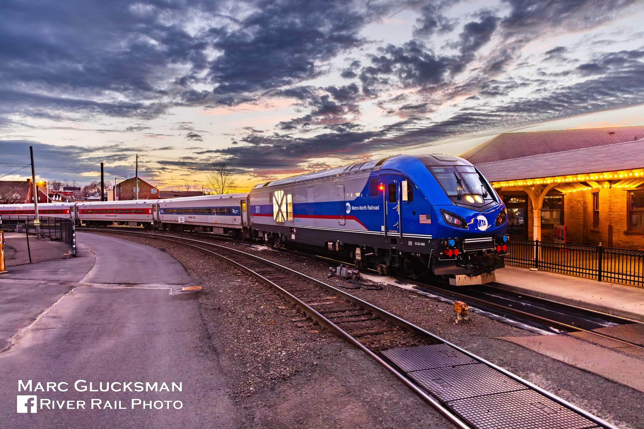 Metro-North/Siemens SC42-DM Charger 1st Revenue Run To Danbury On
