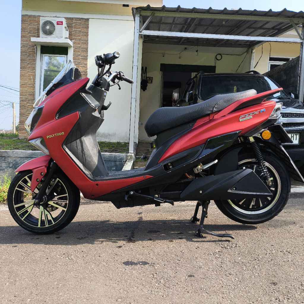 MOTOR LISTRIK POLYTRON FOX R - Decals, Stickers & Vinyl Art - Mataram ...