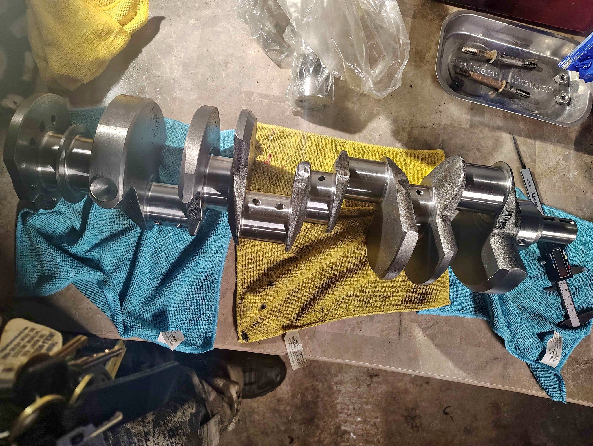 SBC SCAT Lightweight Pro Comp Crankshaft - Car Engines & Engine Parts ...