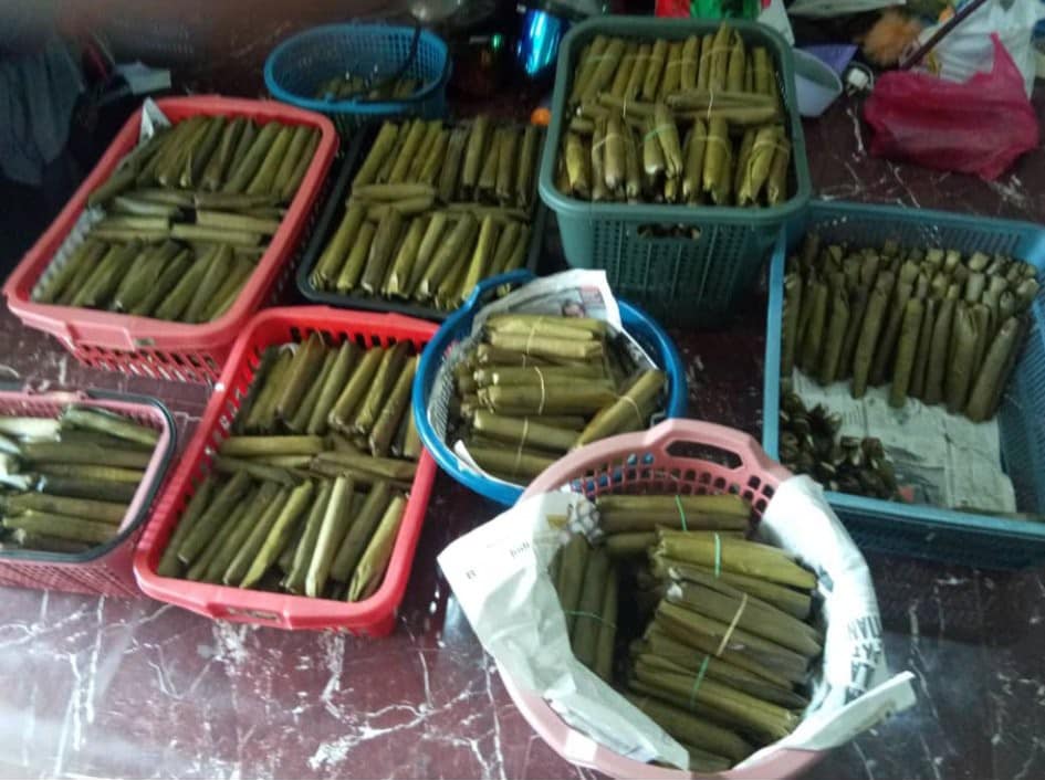 Lontong Jawa Nasi Impit Daun Pisang Insya Allah Facebook