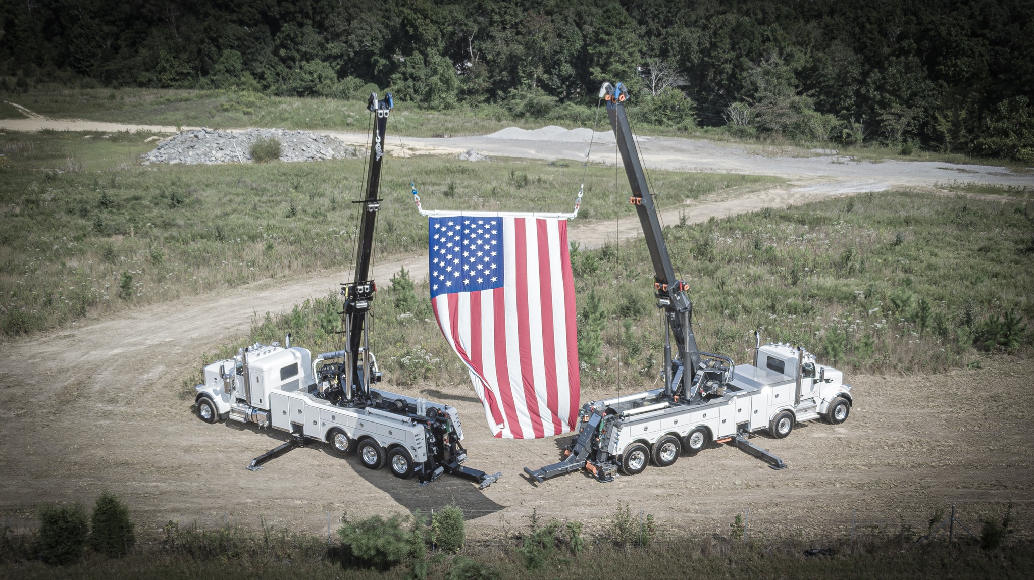 Miller - Vulcan® 810 Intruder™ Light-Duty Wrecker on a RAM 4500