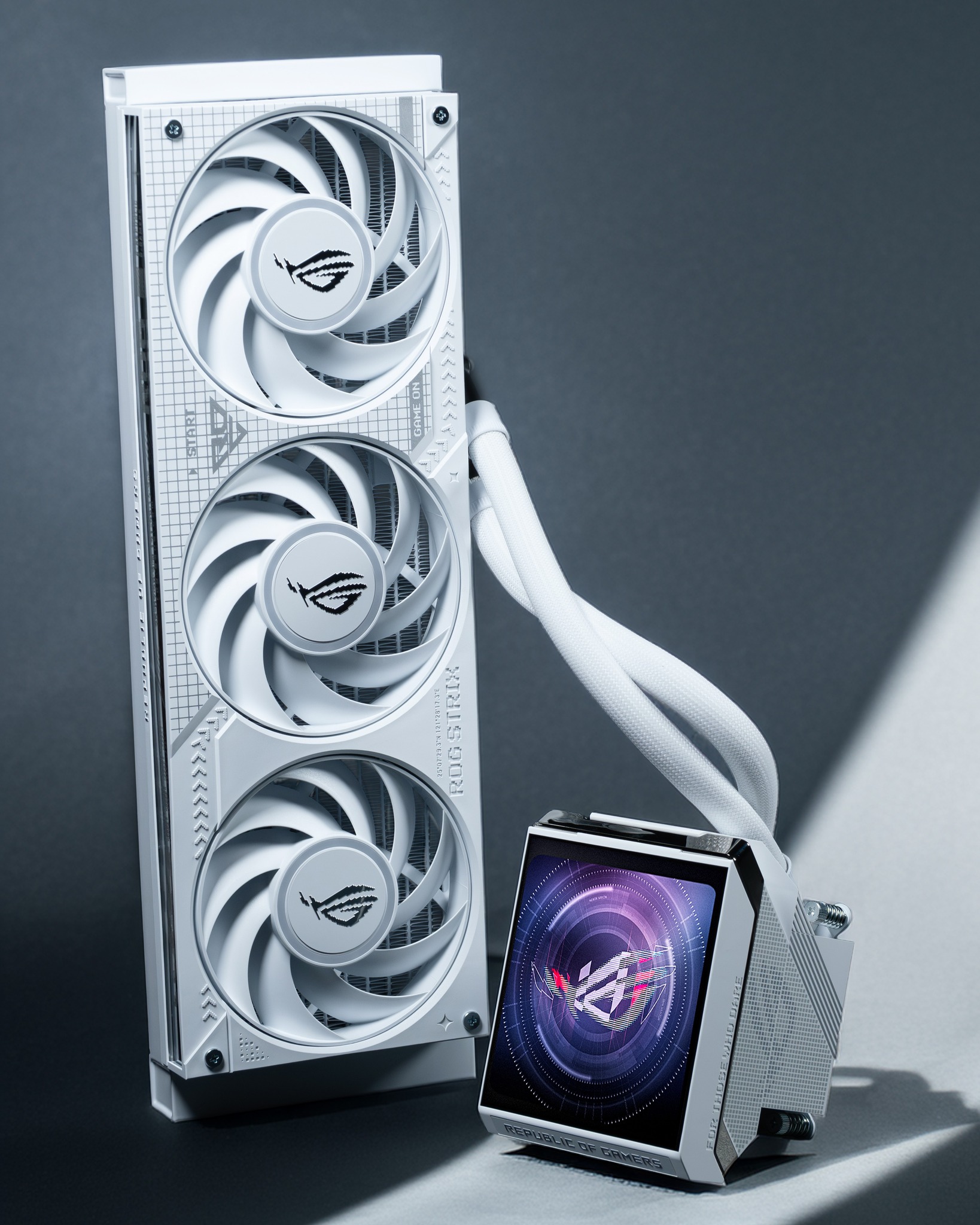 The new standard for white builds is here. ? The ROG Strix LC IV 