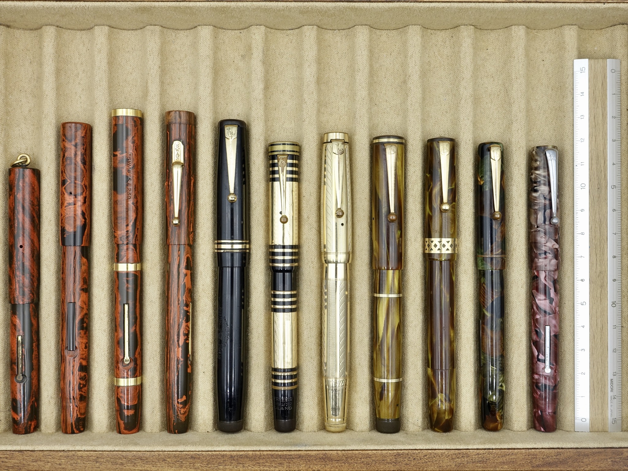 Pen Reuse - 「英國具有悠久的文具製造歷史，其眾多鋼筆品牌以及背後複雜的產業鏈關係至今仍有許多難解的謎。近年... | Facebook