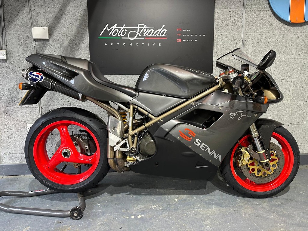 80s - This 1997 kawasaki zx6r (f3 model) with very low mileage and