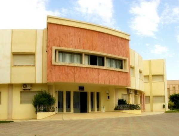Institut Supérieur D'Administration Des Affaires Sfax ISAAS