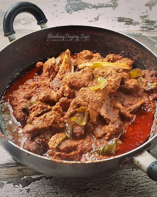 Resep - Rendang DAGING SAPI By @meibasuki . Bahan: 1 Kg Gaging sapi ...