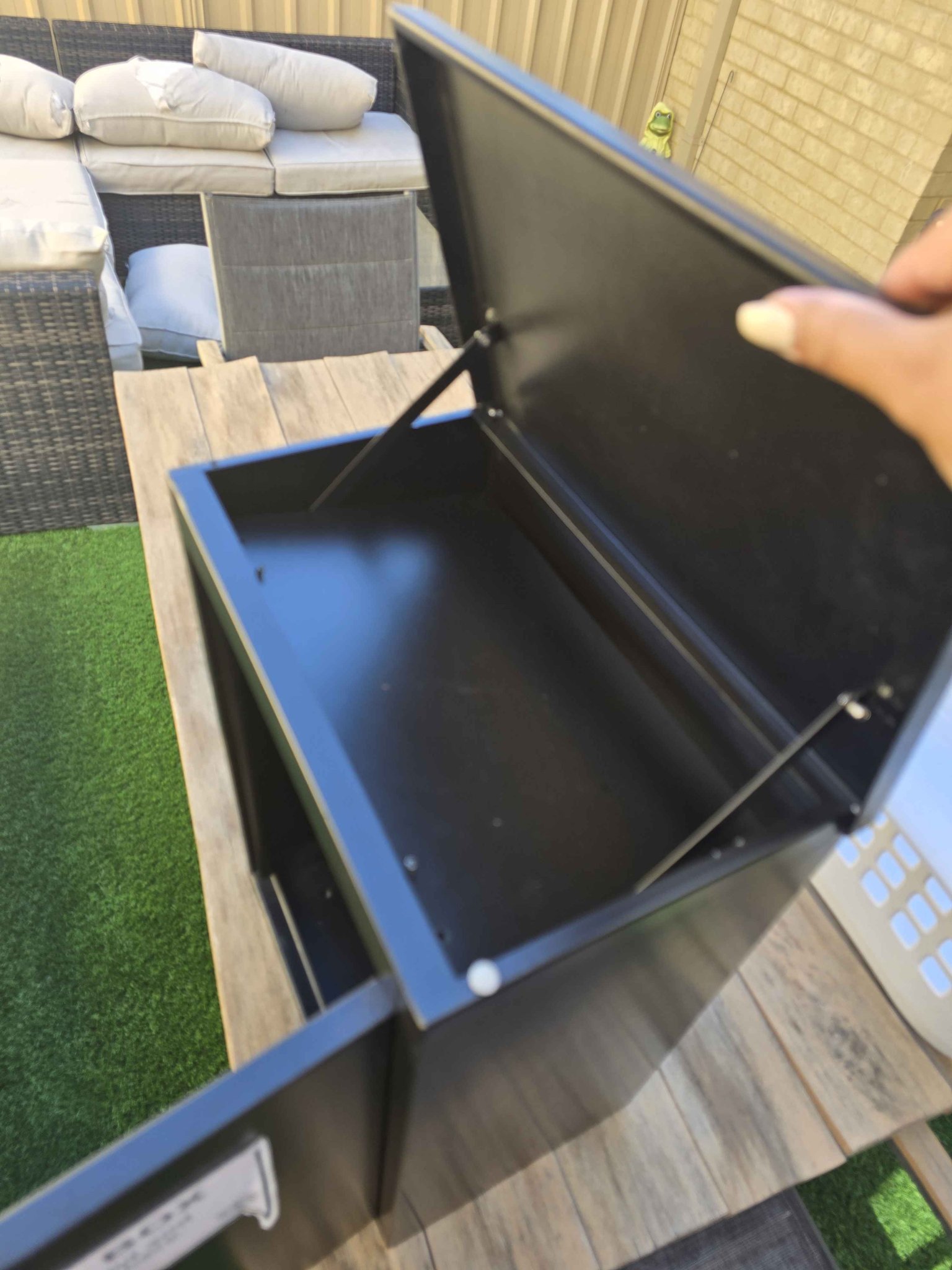 Parcel Box - Outdoor Furniture - Perth, Western Australia | Facebook ...