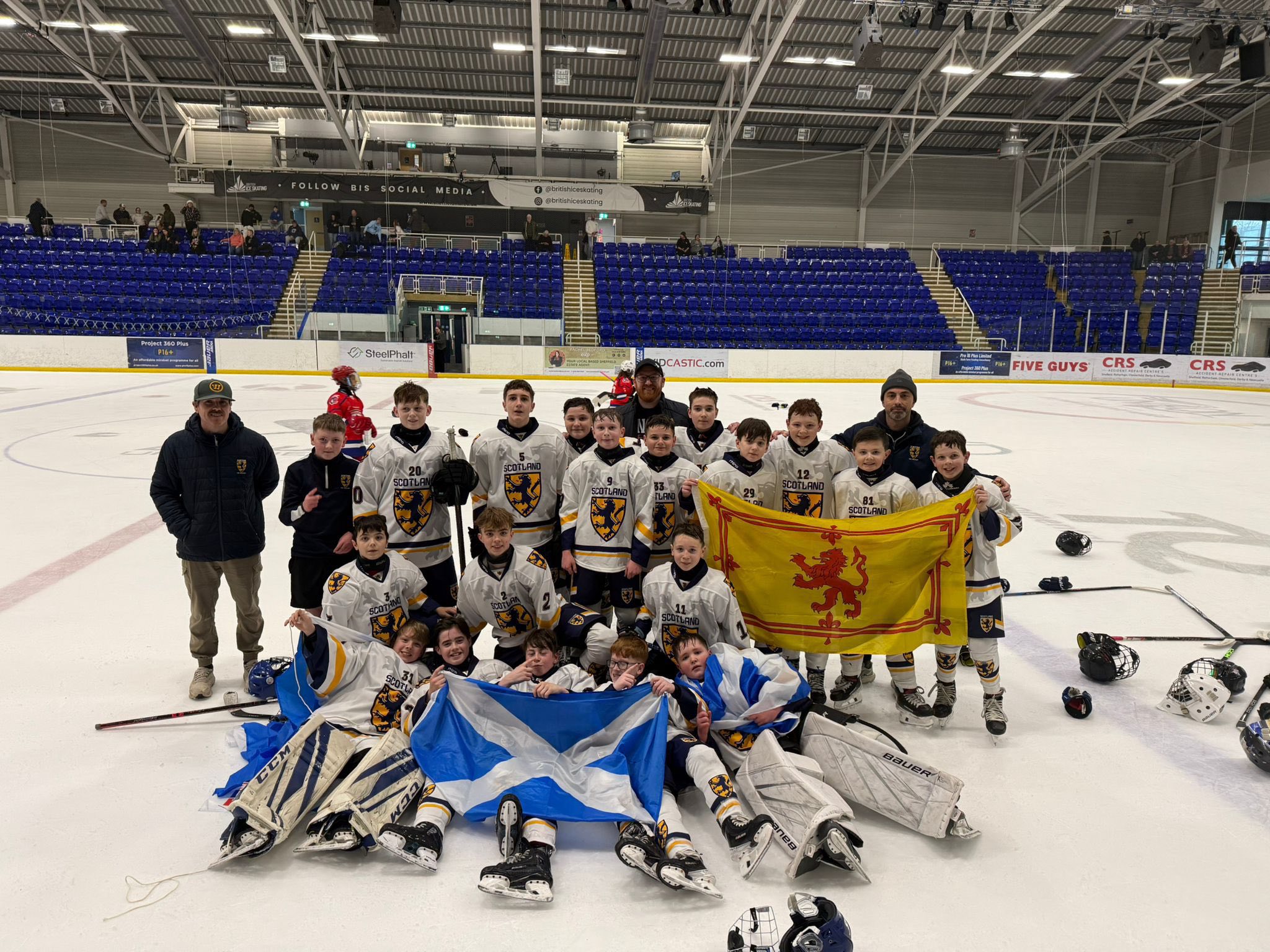 Lanarkshire... - Lanarkshire Lightning Junior Ice Hockey Club