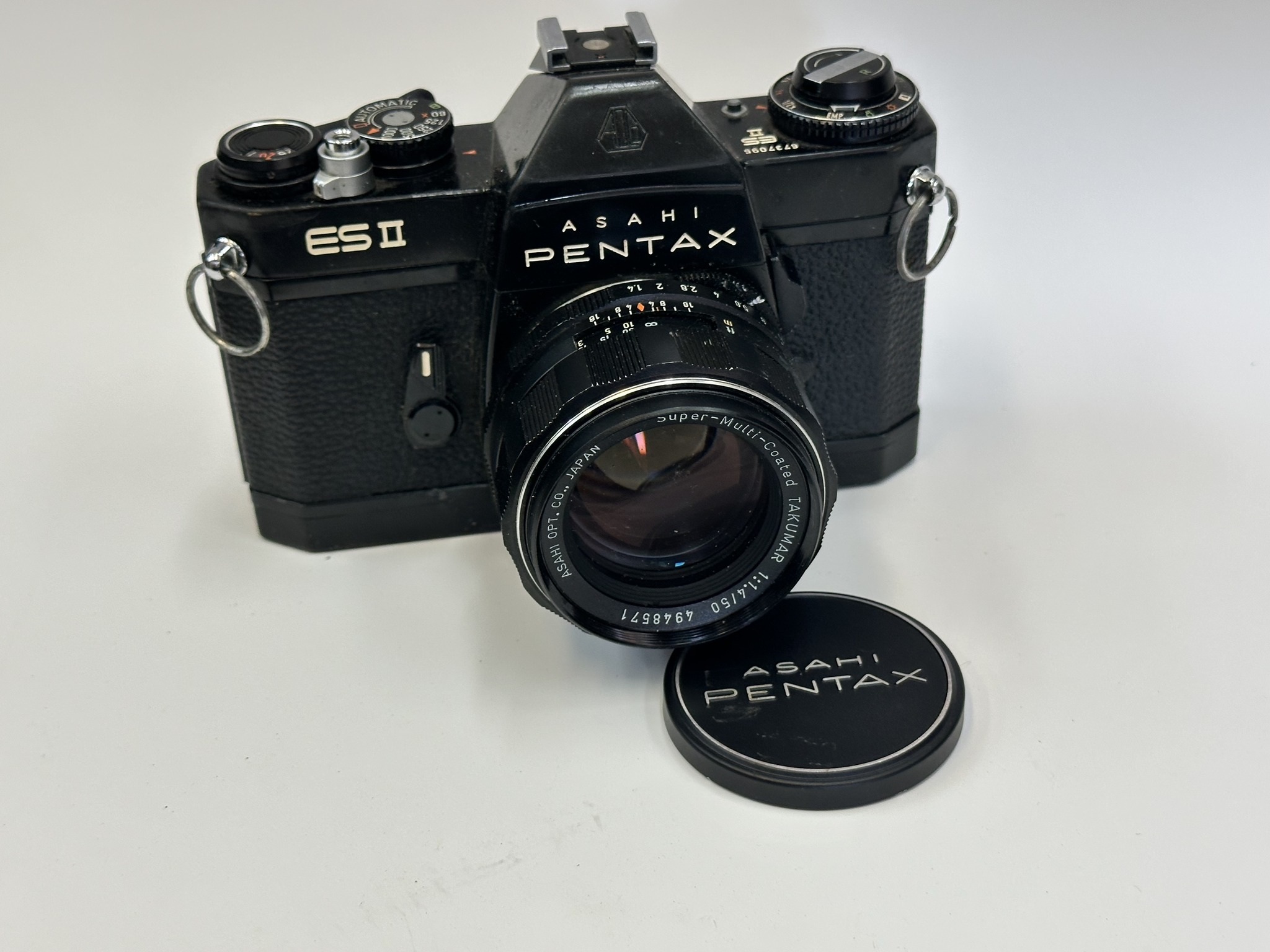 Pentax ES II vintage camera review and test
