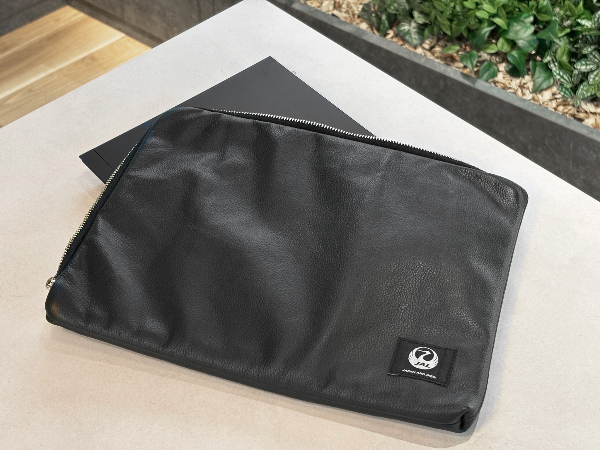 JAL シートレザーPCケース 限定品 ノートPC JAL シートレザーPCケース