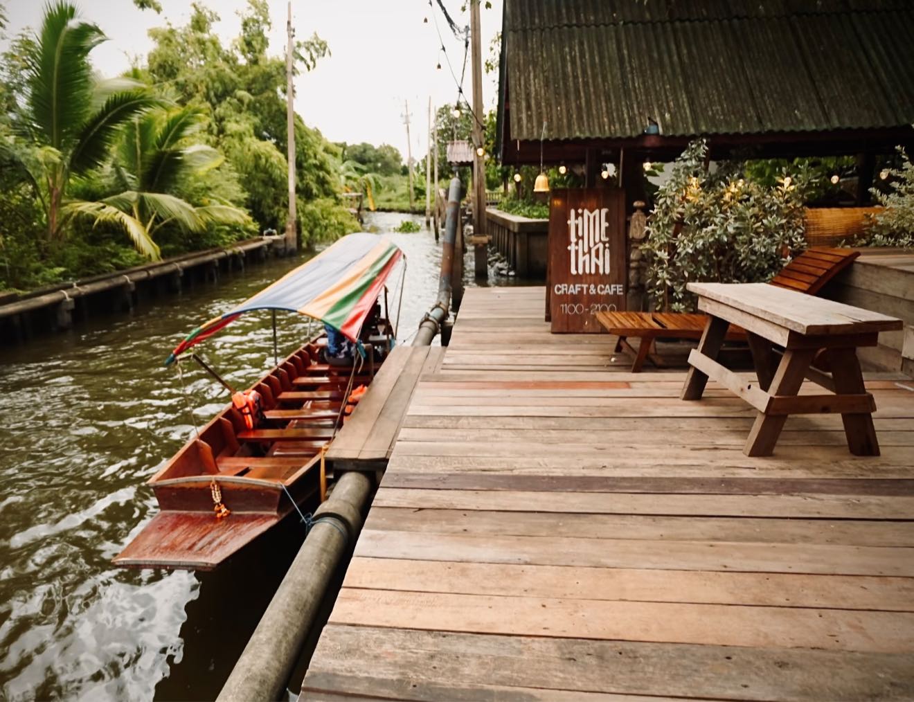 Timethai - วันเสาร์แล้ว ลูกค้าสามารถนั่งเรือฟรี มาเที่ยวคาเฟ่ของเราได้ ...