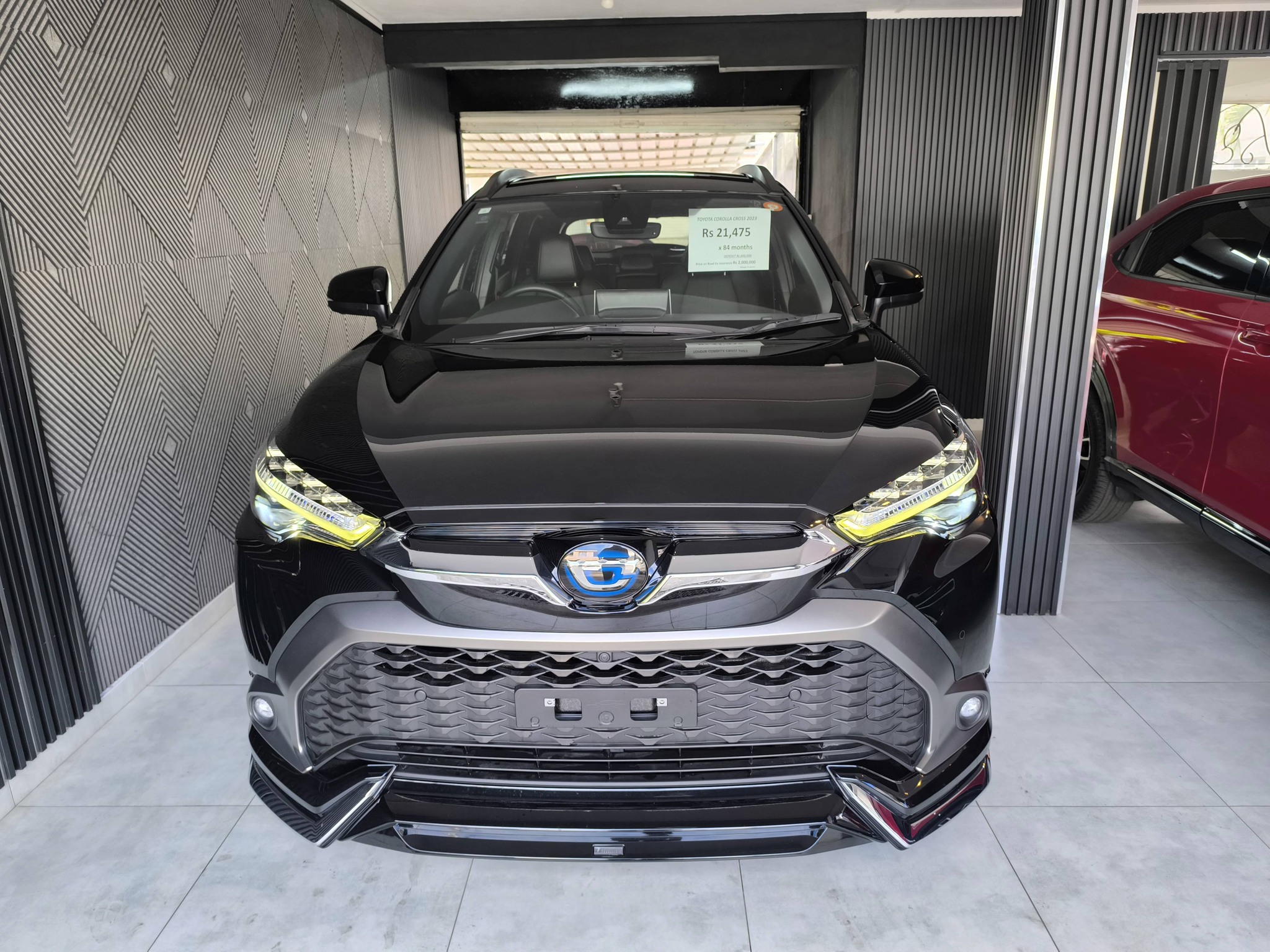 𝐈𝐍 𝐒𝐓𝐎𝐂𝐊 - Toyota Corolla Cross Modelista 2023