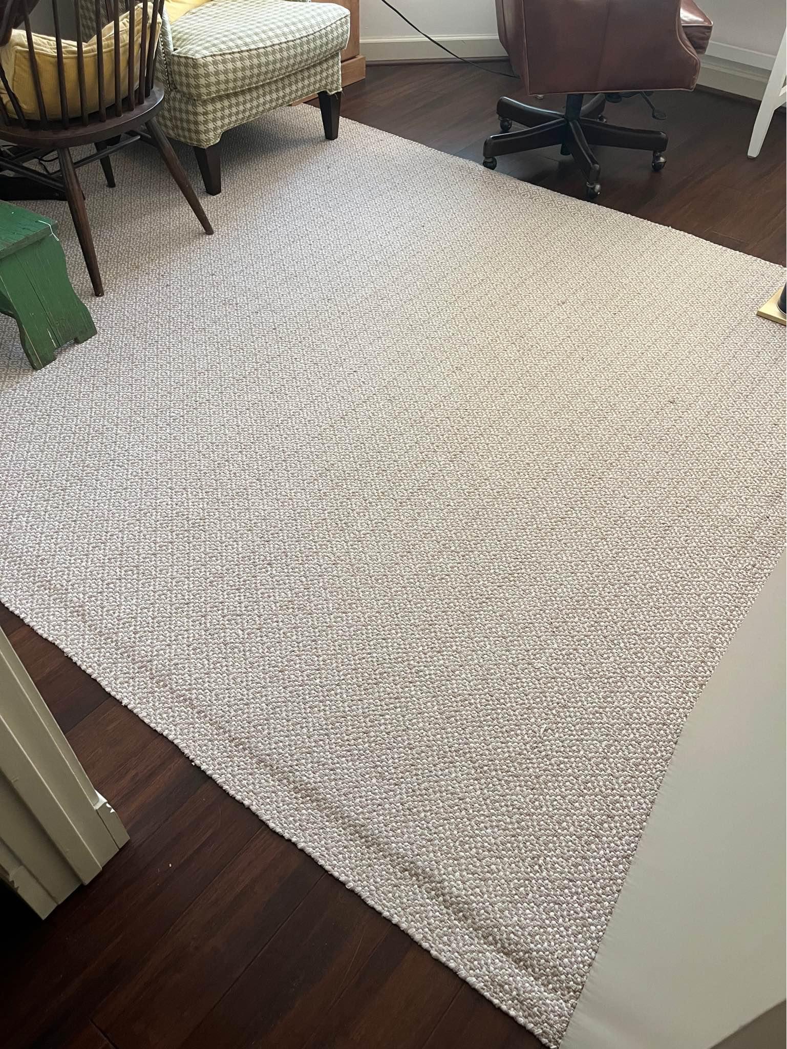 Safavieh Rug 8’ x 10’ and Rug Pad Area Rugs St. Louis, Missouri