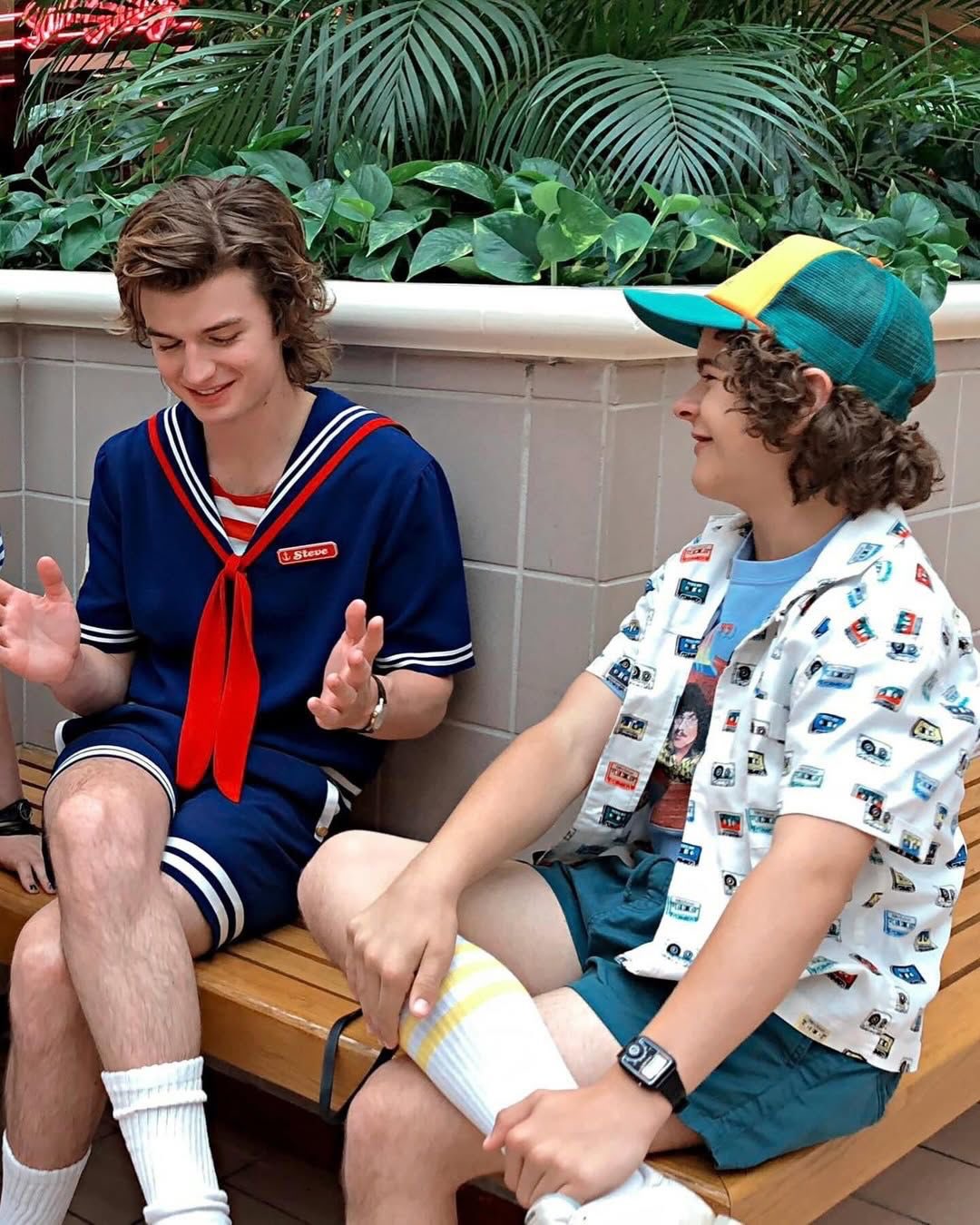 Panorama - 🎬 Joe Keery y Gaten Matarazzo, quienes dieron vida a Steve y ...