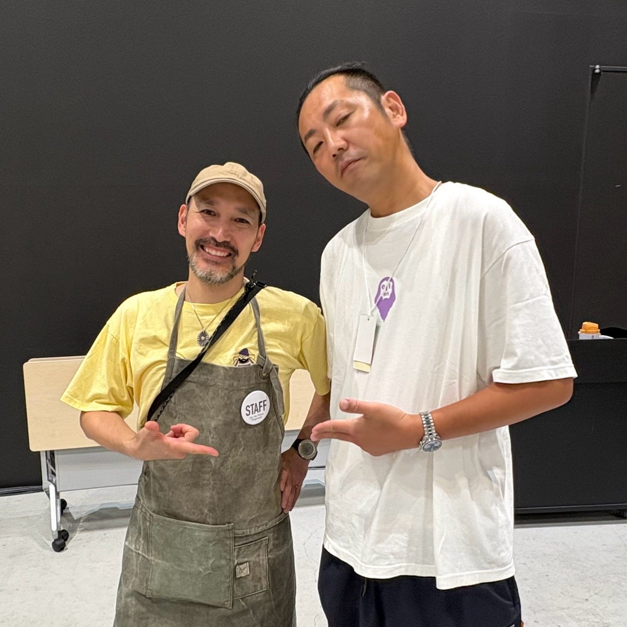 konect.tokyo さんの代表作 'Fang' 明日20:00よりDM販売させていただき