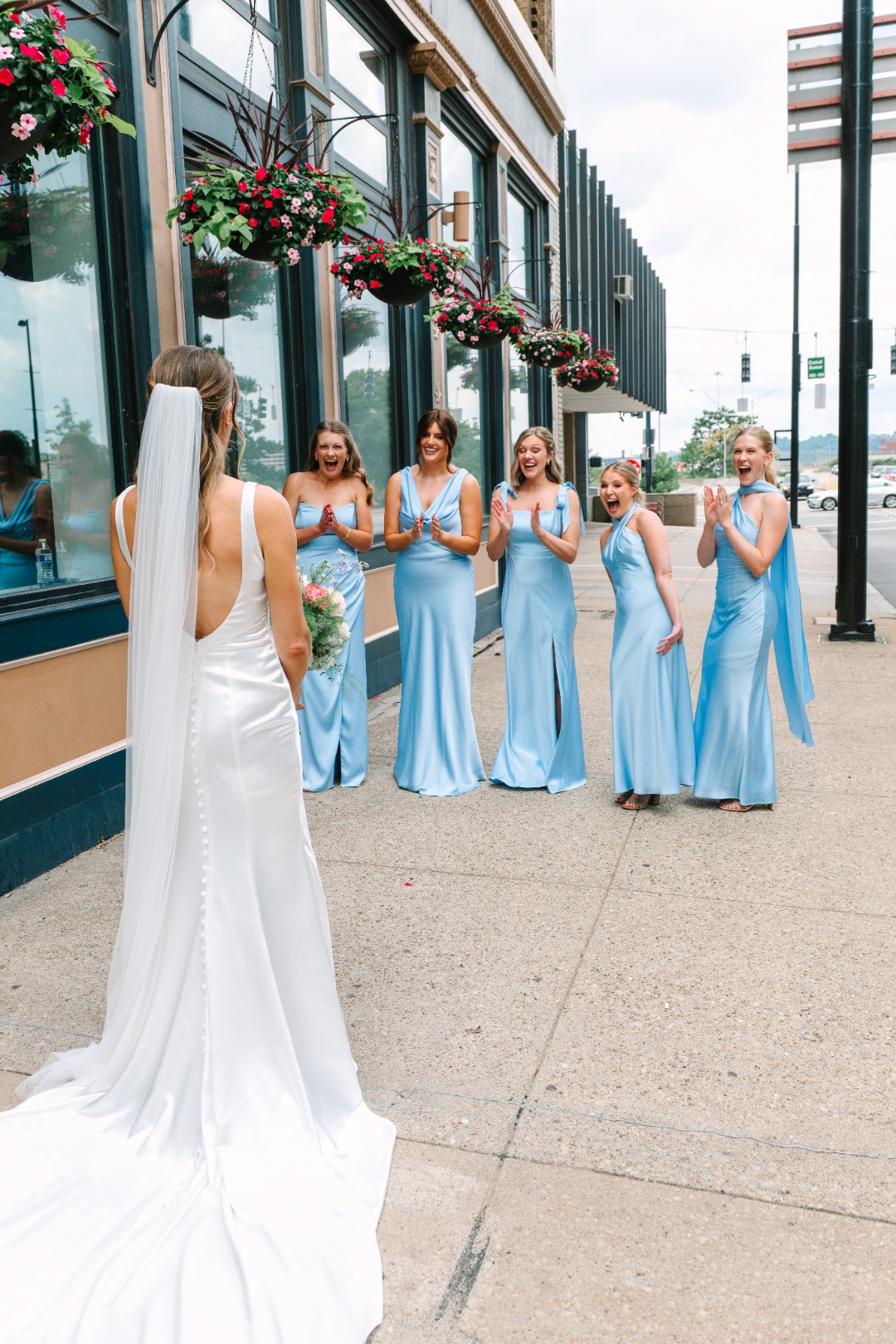 Orange crush 🍊 • Featuring bridesmaid dresses in Terracotta 🧡 • 👰🏻‍♀️: @planecrazytravels #birdyinthewild #BIRDYGREY