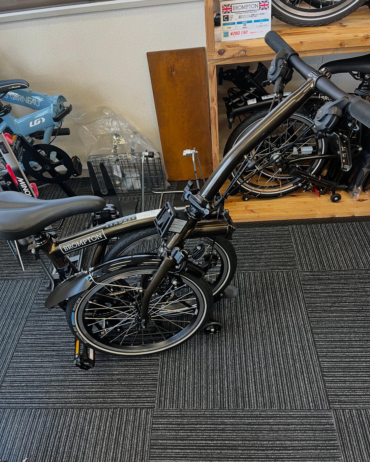 ついに入荷しました！ ブロンプトン 12速（C Line Mid、C Line Low 