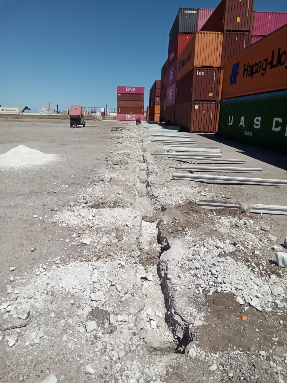 Eco - Those containers are gonna be MUCH SAFER once our wall is up! Eco ...