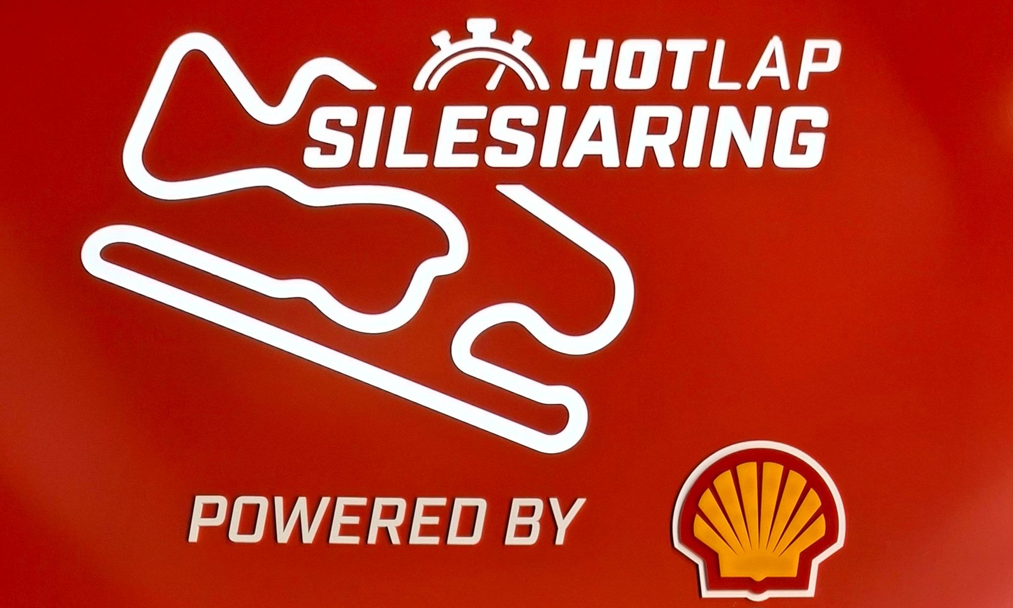 HOT LAP 2025 POWERED BY SHELL