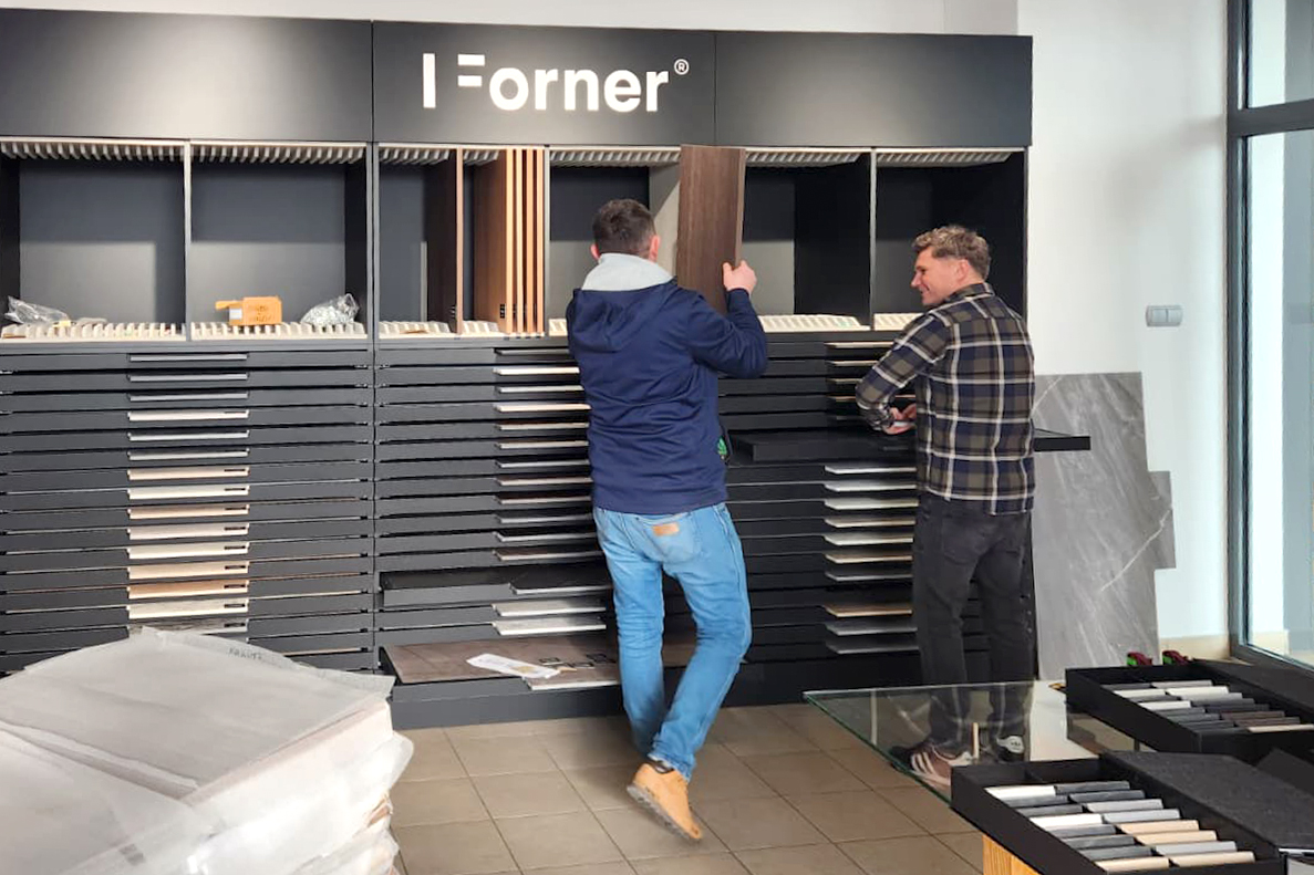 Forner - Kolejny ekspozytor materiałów meblarskich Forner... | Facebook