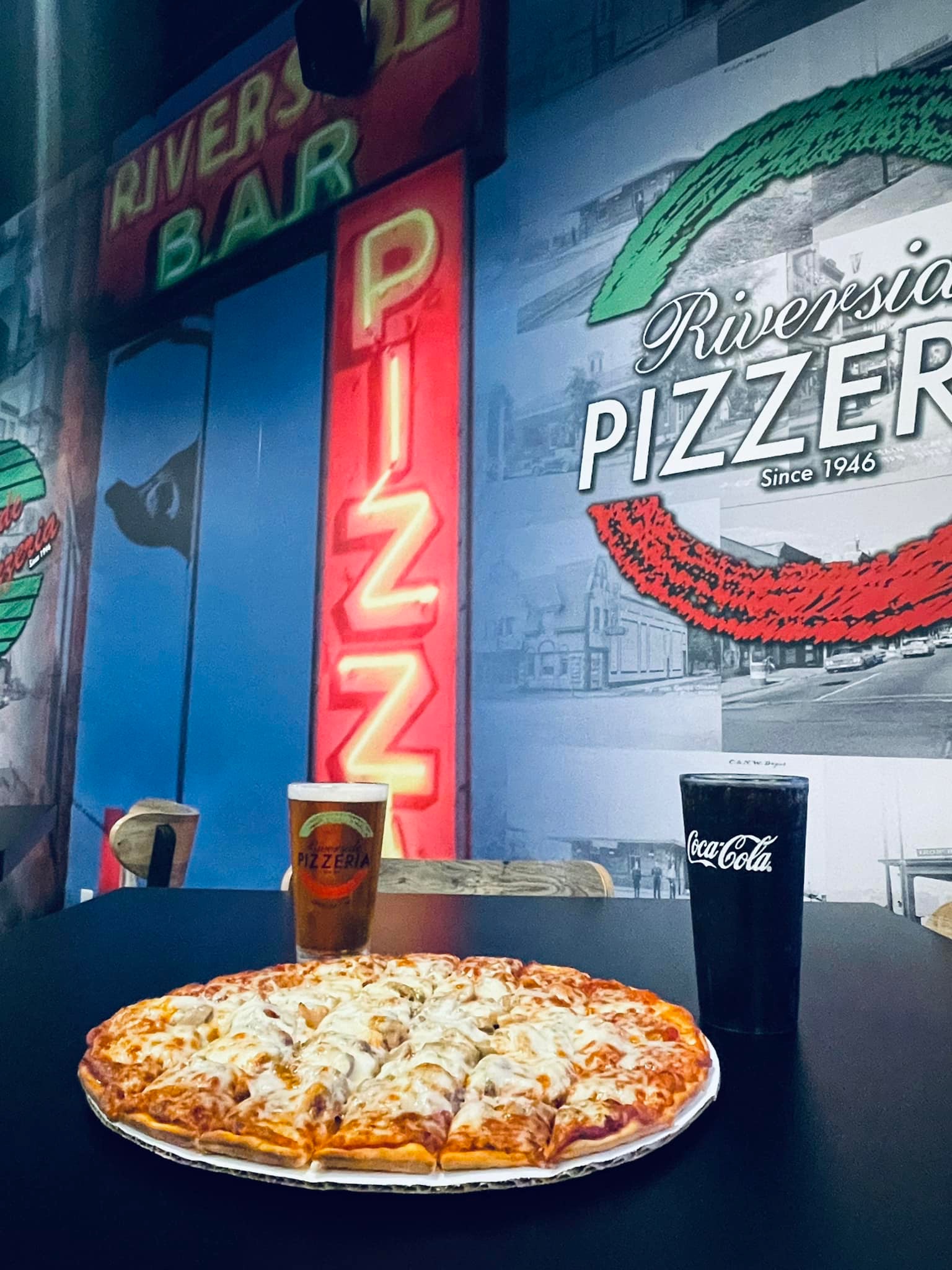 Riverside Pizzeria | Iron River MI