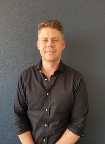 Today we welcome back Dr Dan Bower... - Ocean Wave Medical | Facebook