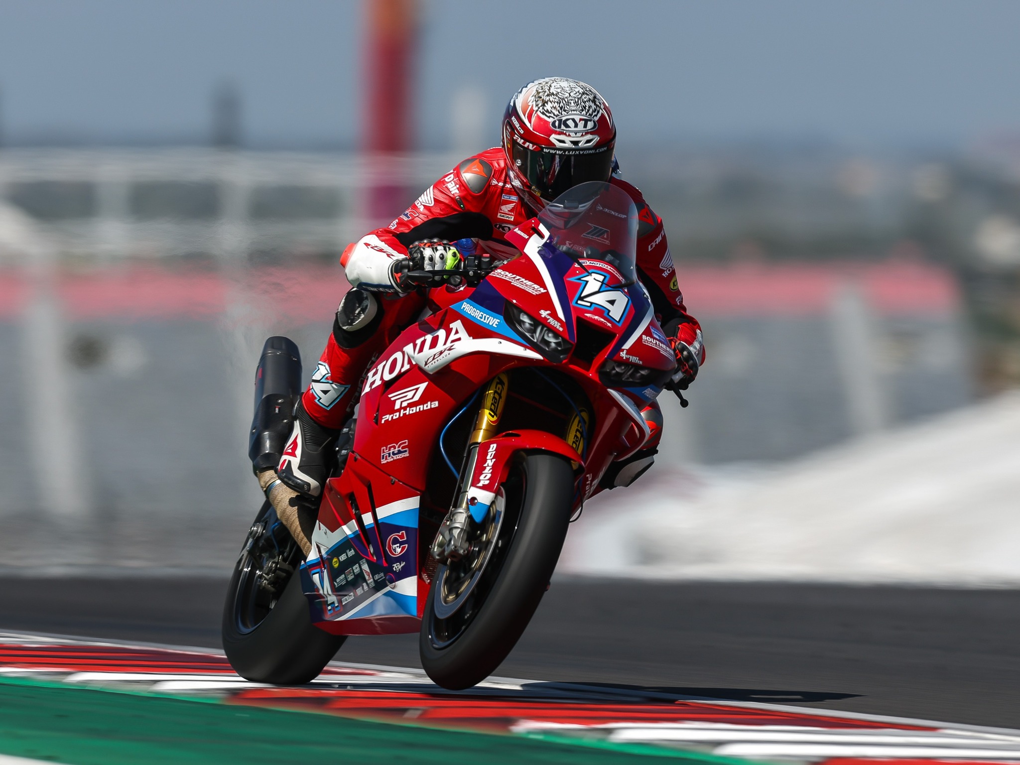 Andrew Lee has officially secured the 2026 Superbike Cup