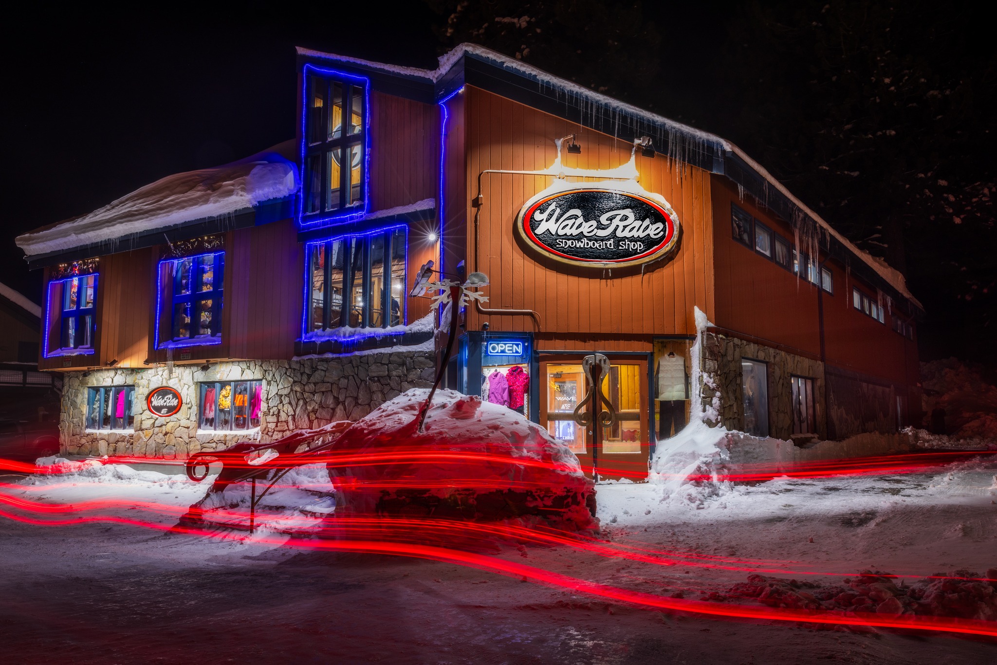 Wave Rave Snowboard Shop | Mammoth Lakes CA