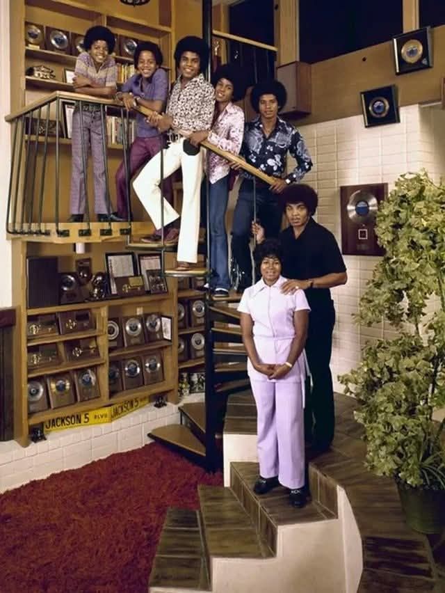 The Jackson 5 at home in 1971