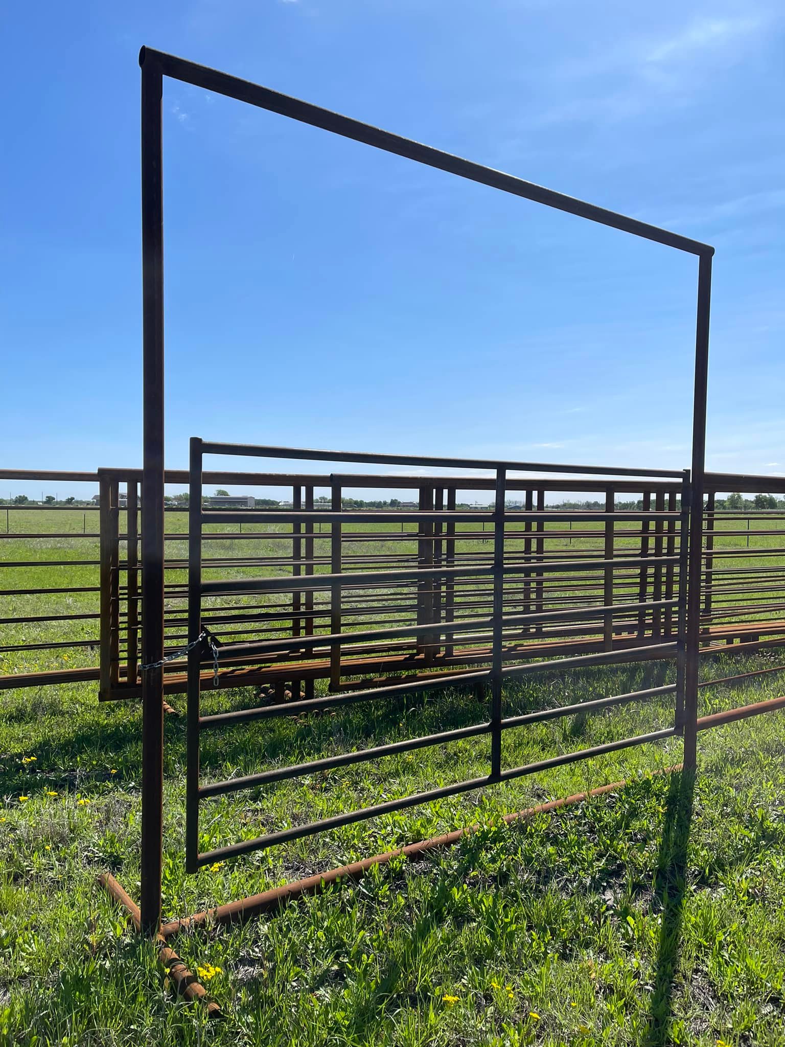 24’ freestanding cattle... - Rockin R Farm & Ranch Supply | Facebook