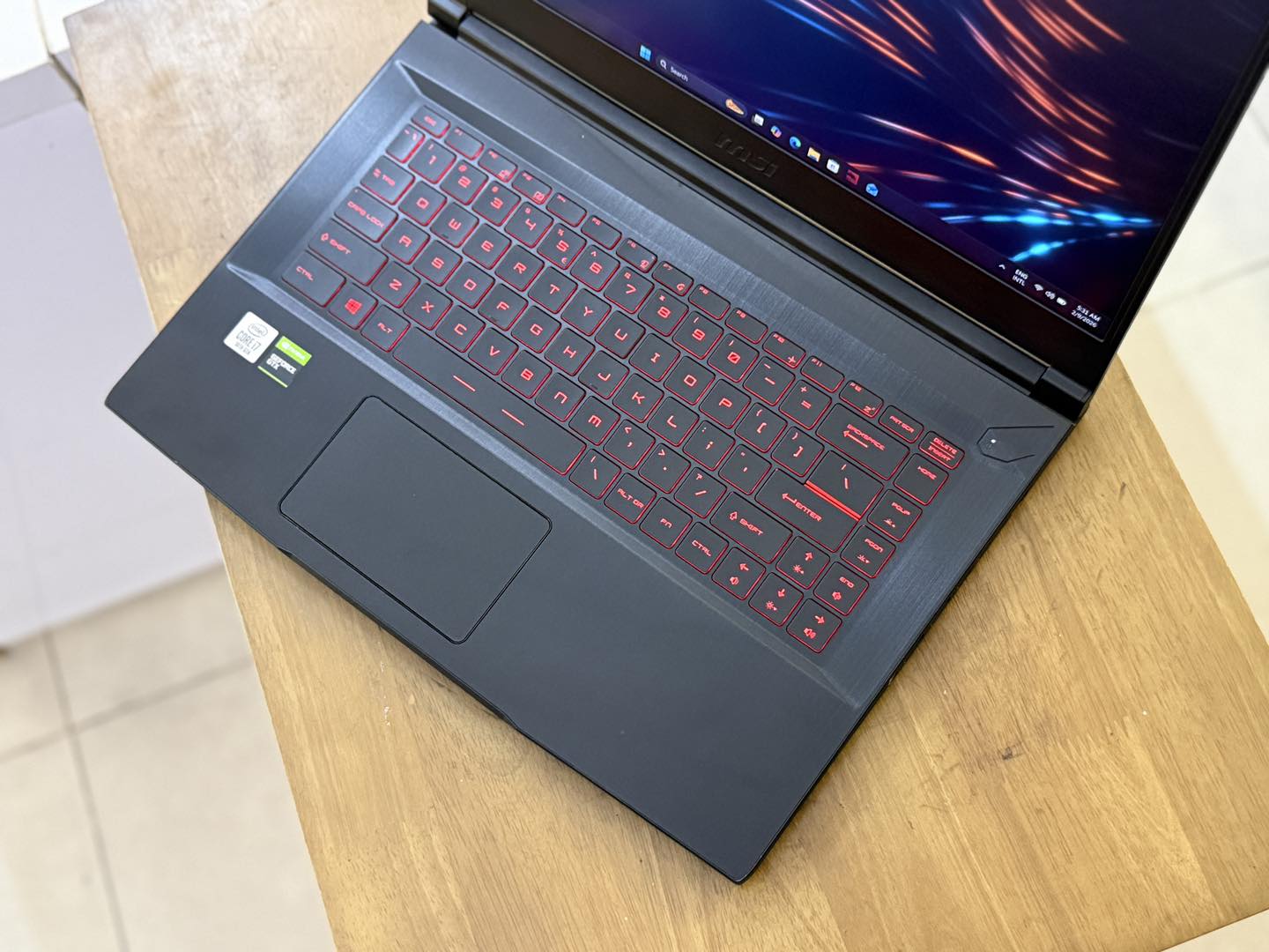 MSI GF65 Thin 10SDR ( Grade A ) = 470$? Game, Design…. CPU : Core 