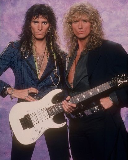 デイヴィッド・カヴァデールとスティーヴ・ヴァイ　サインcd whitesnake David Coverdale & Steve Vai - Whitesnake #guitar #guitarist