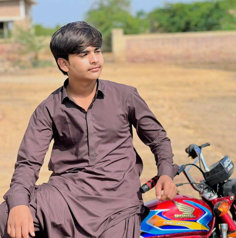 Chacha ab Samad aien Chacha ab Waheed Jii shadii khy enjoy kande Abdul ...