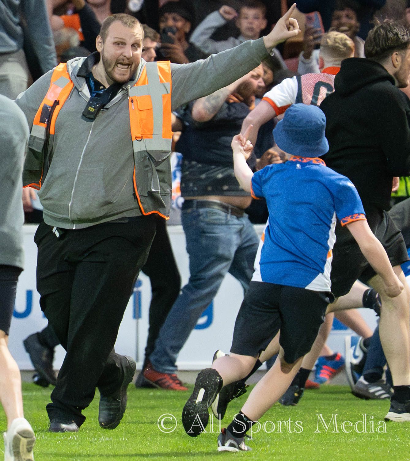 The Oldham - One young Oldham Athletic supporter tells the steward ...