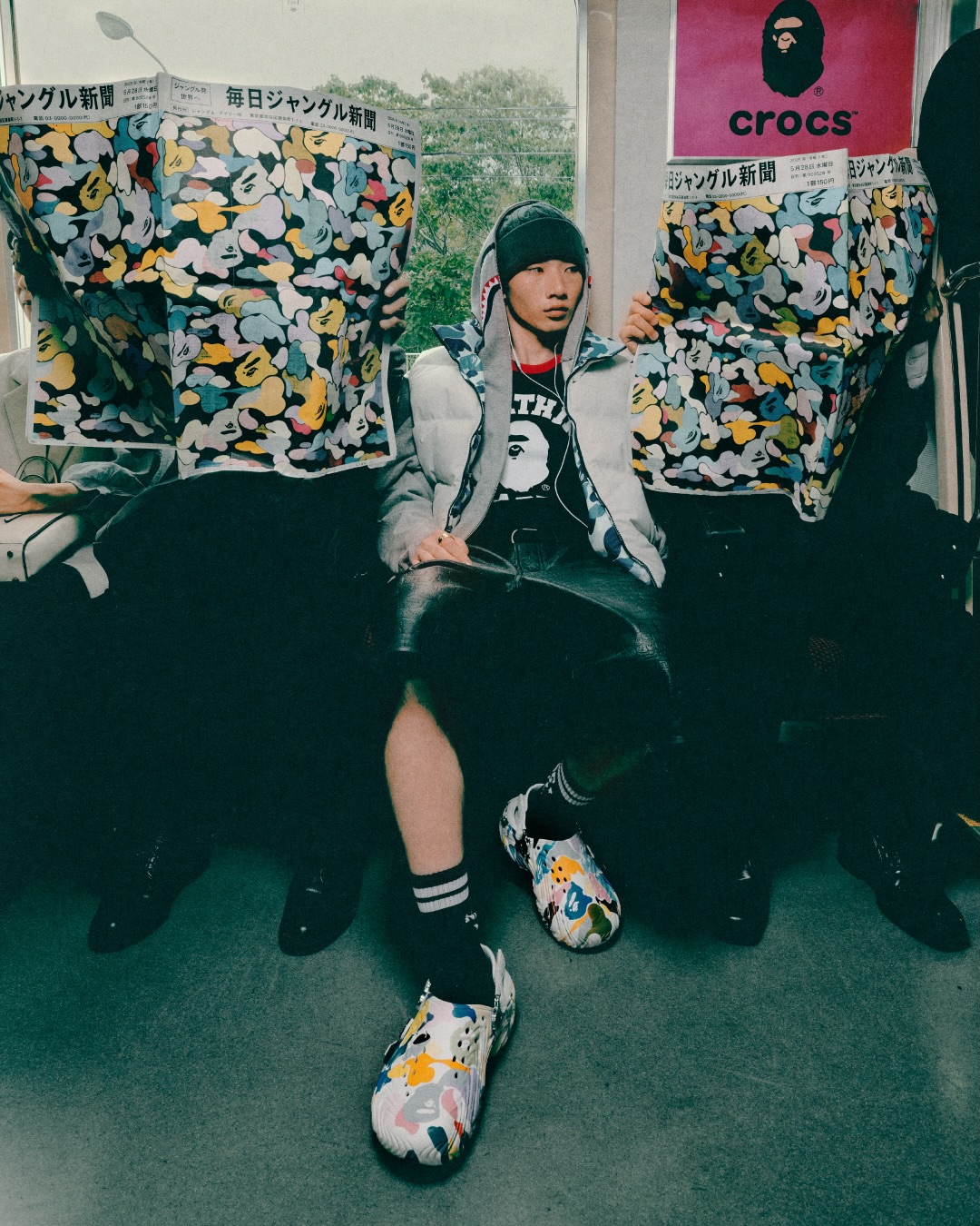 限定値下げ！！レア!! [新品未使用] BAPE KIDS デニムパンツ 100 MILO DENIM PANTS BAPE® KIDSよりBABY MILO® の表情がキュートに描かれ