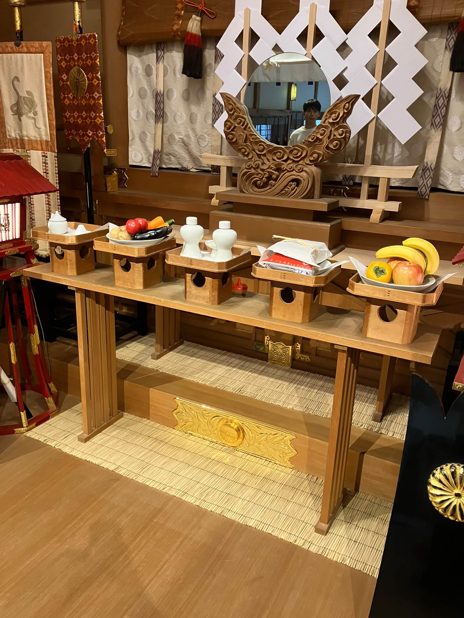 根上がり札」 皆様、新年明けましておめでとうございます。 本年も皆様