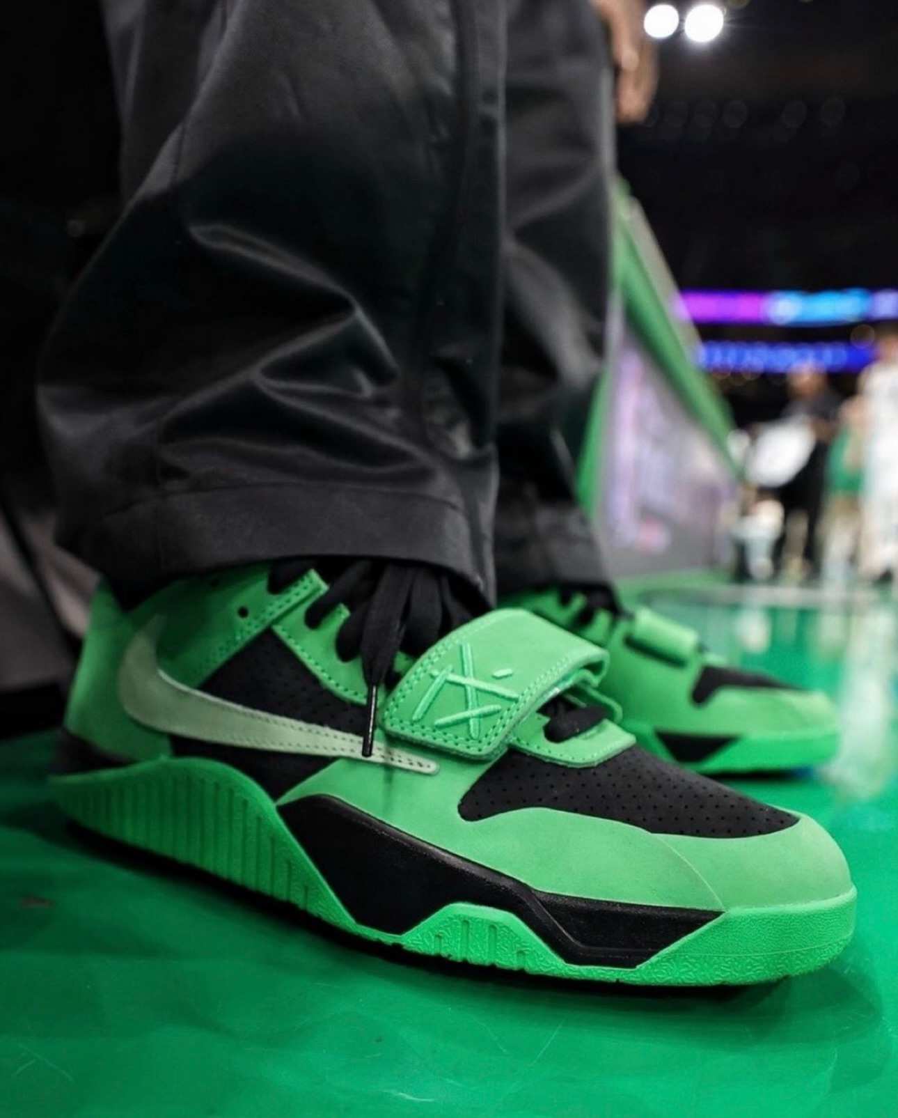 Travis Scott Jordan Jumpman Jack CJ1 T-Rexx “ Green Spark “ Size: 42