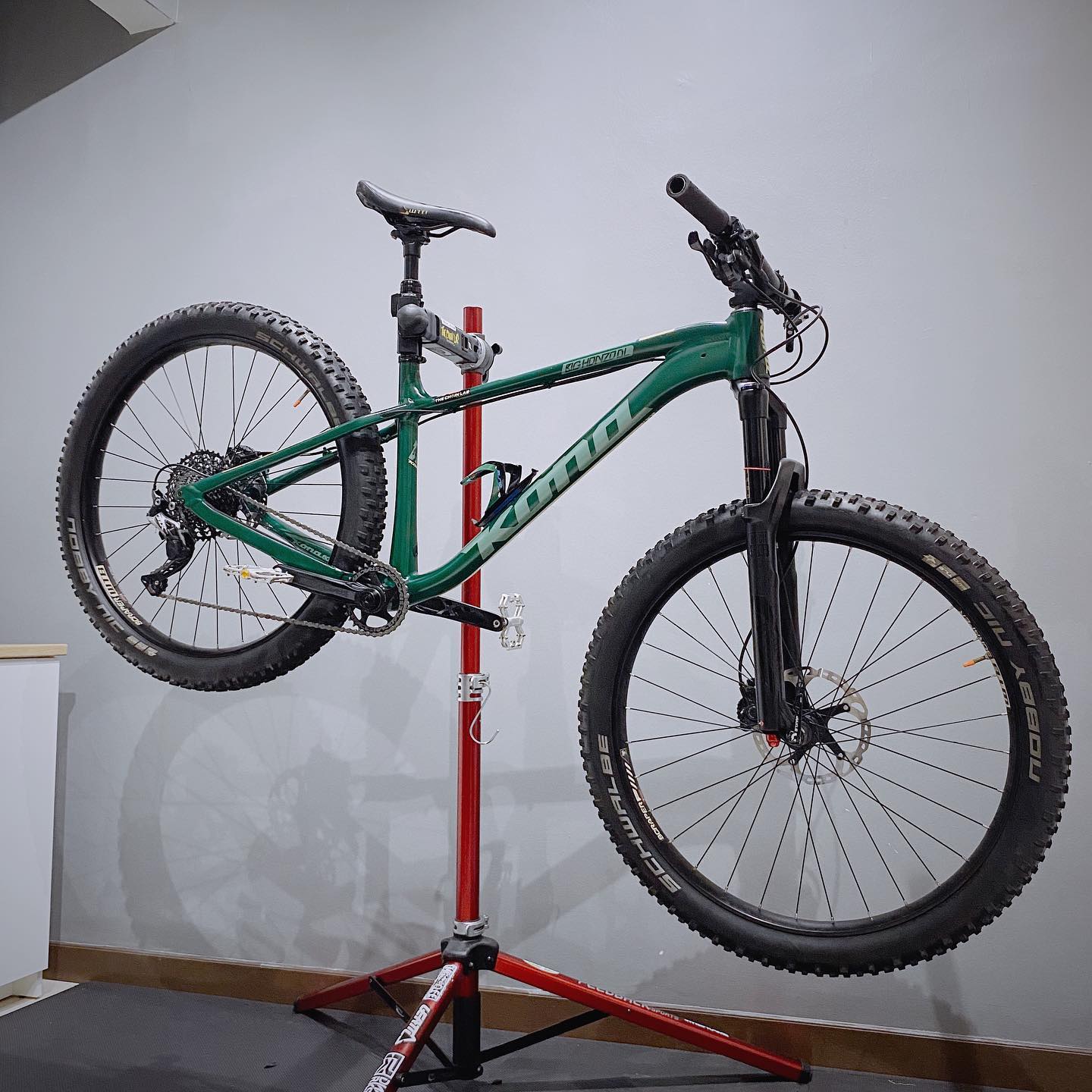 The Chain Lab - One of a kind. Trail slayer breed perhaps?...