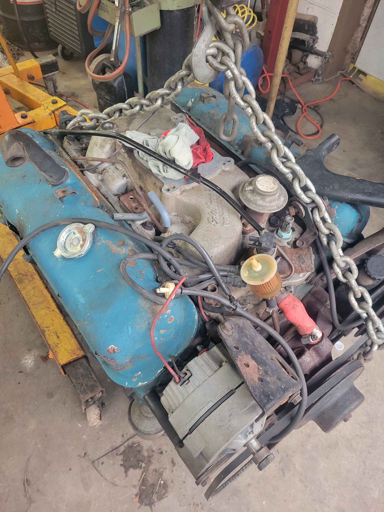 Running 454 out of 3 quarter ton puck up runs good carb to pan - Car ...