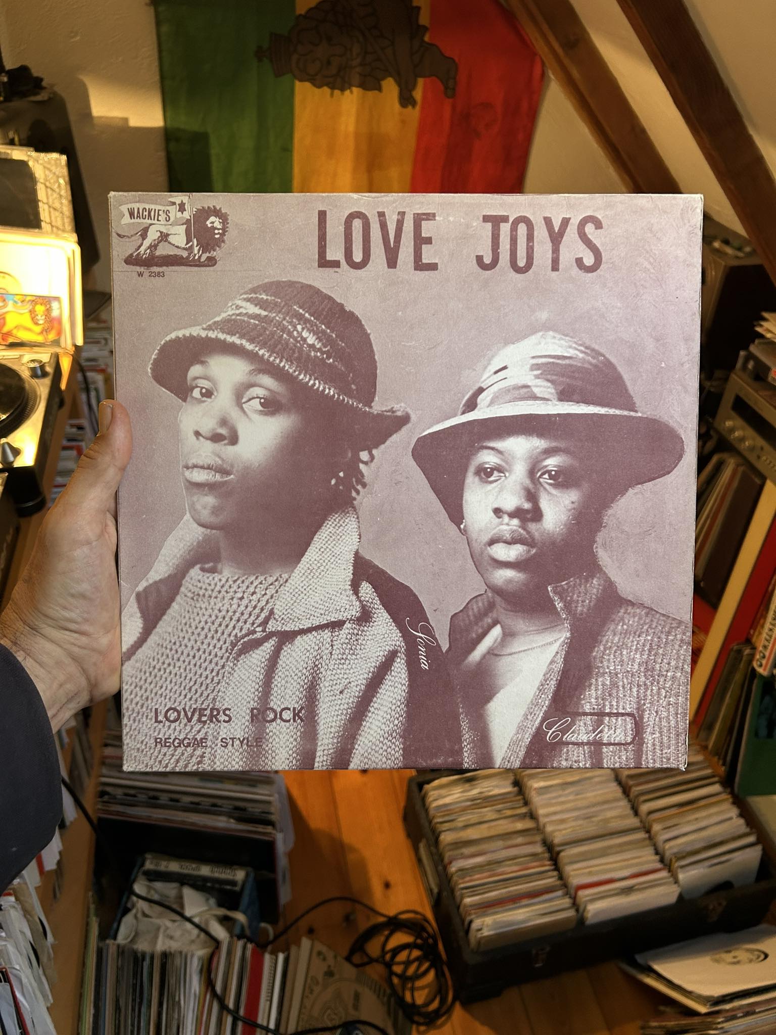 Sattamann - Love Joys – Lovers Rock Reggae Style (1983 Wackies 