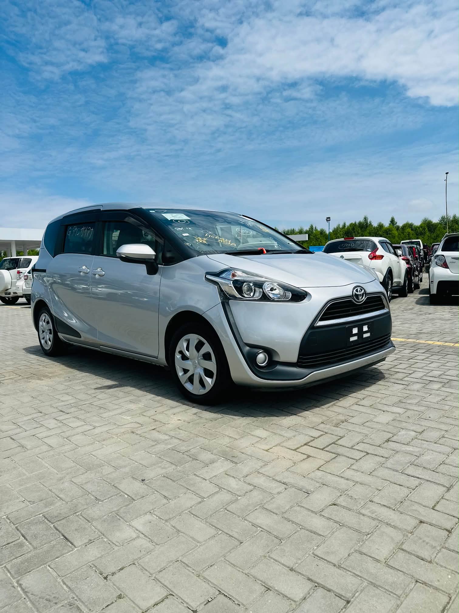 2017 Toyota Sienta for sale in Guyana