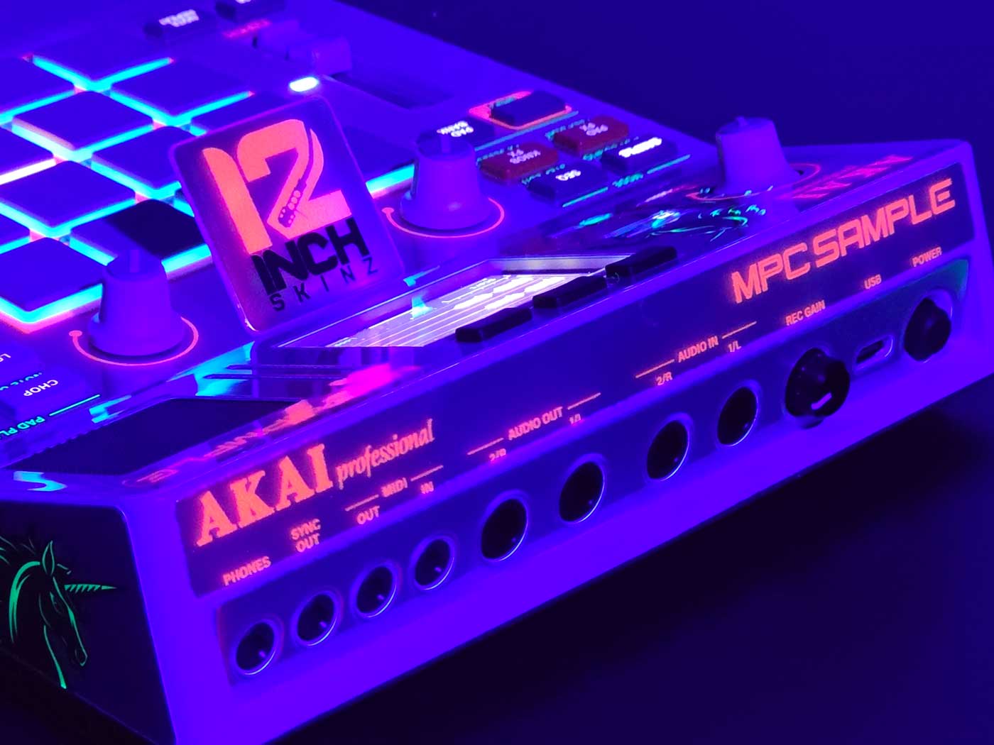 12inchSkinz - Native Instruments Traktor custom Z2 