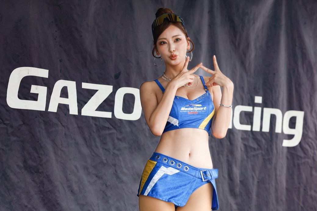 数量限定、WedsSport Racing Gals（南真琴さん、成沢紫音さん、有栖未