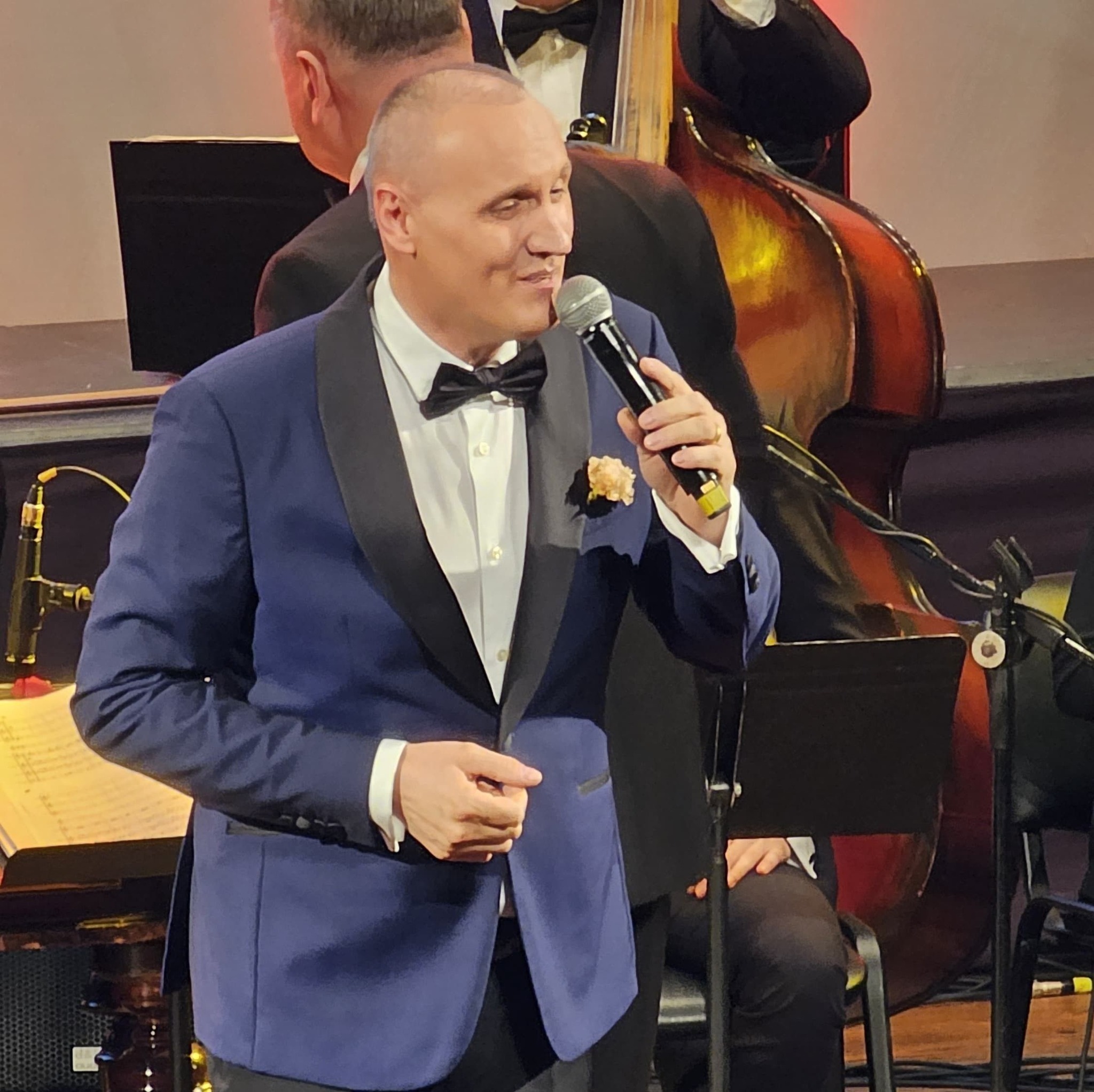 Dan Dobos